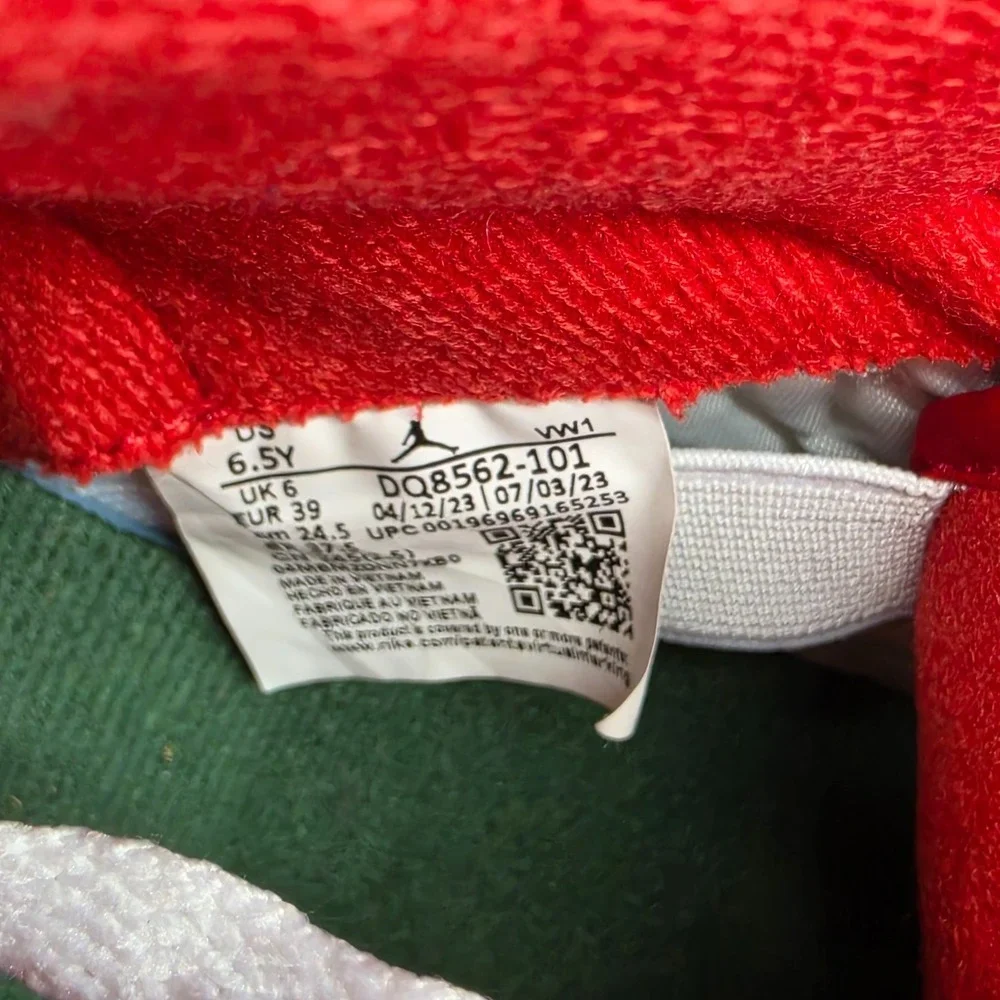 Nike please see